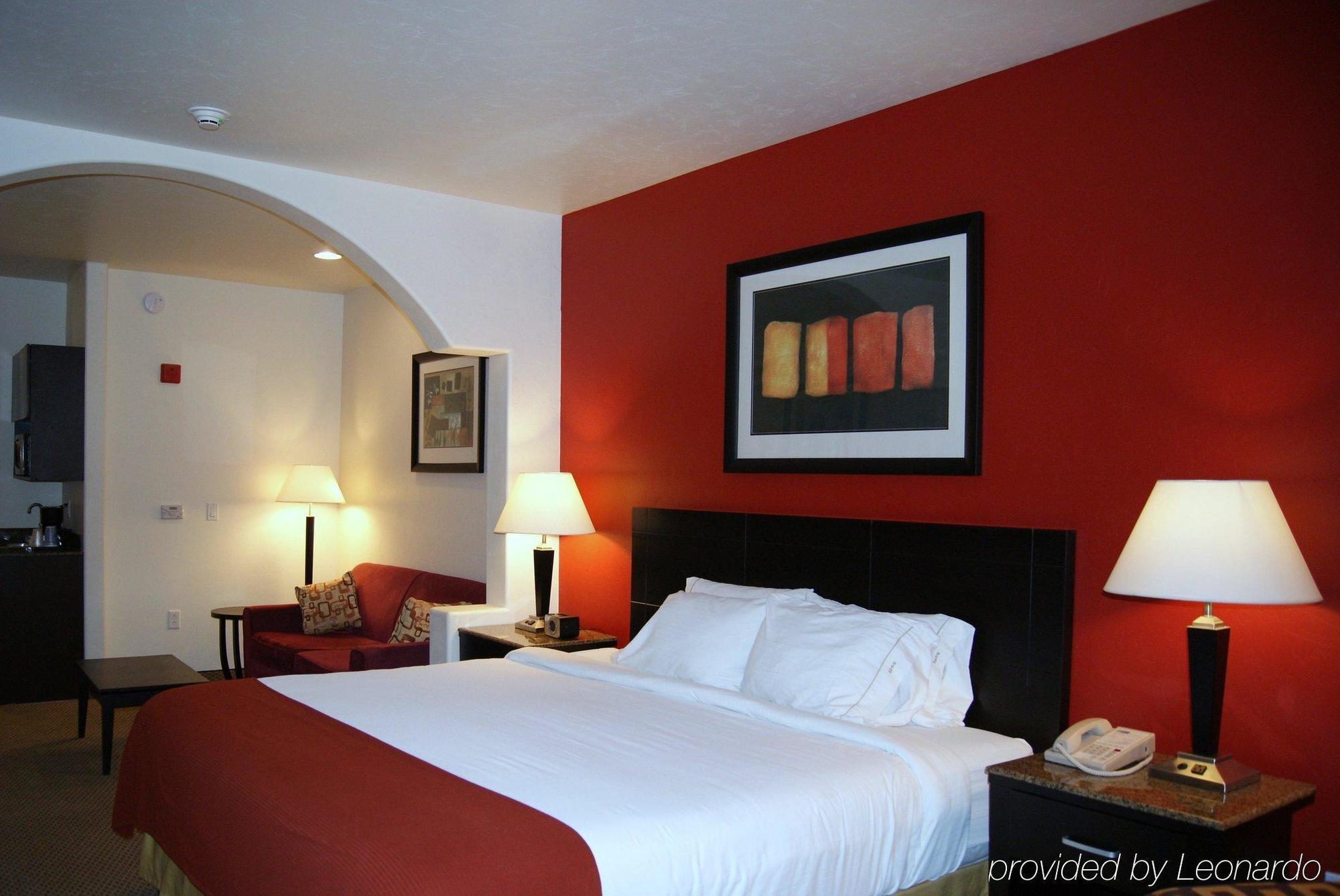 Holiday Inn Express & Suites Casa Grande, An Ihg Hotel Экстерьер фото